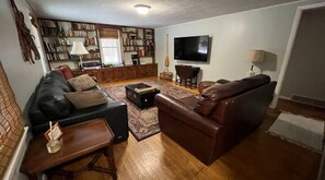 Smart TV, tenis de mesa y libros 