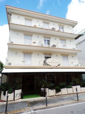 Fachada del alojamiento