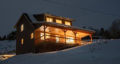 Discover Lake Granby steps away