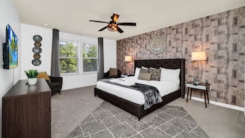 5 chambres, bureau, fer et planche à repasser, lit parapluie