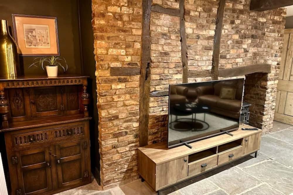 Cobblers Cottage, Bridge Street, Brigg :: Luxury renovation 2024 :: Town Centre