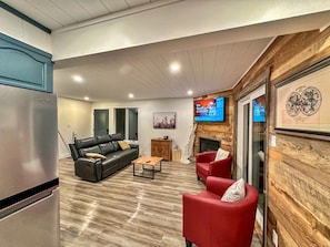 Smart TV, fireplace, books