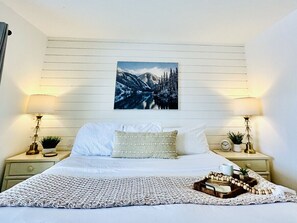 2 chambres, bureau, fer et planche à repasser, Wi-Fi gratuit