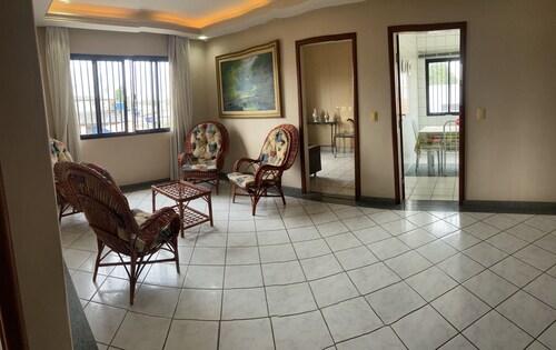 Apartamento em Linhares Localtop