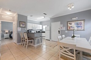 Dining - Perfect Gateway to Disney! (Kissimmee)