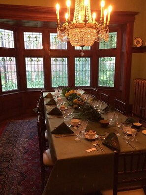Banquet hall