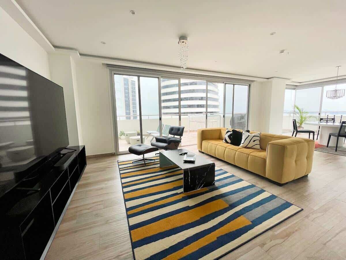 Smart TV, offices