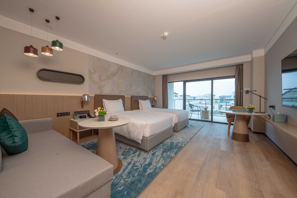DoubleTree by Hilton Quzhou