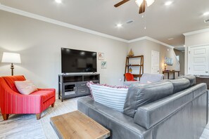 TV