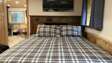 1 bedroom, free WiFi, bed sheets