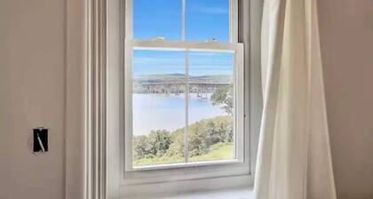 Majestic RiverView Estate - Breathtaking Views