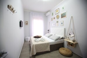 Apartemen Comfort | 1 kamar tidur, kedap suara, dan setrika/meja setrika
