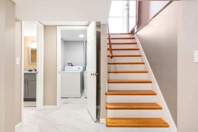 Entire Private Family Home - Minutes to Expo Center, Bourbon Tours, Derby