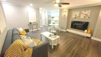 Televisión y oficina