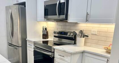 22G 2BR 2BA City Condo in Downtown Atlanta!