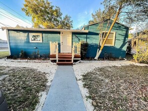 Exterior - Modern space in the heart of Tampa (Tampa)