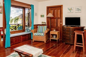 Condo luxo, suíte, vista para a praia (Beach Front 1st Floor) | Lounge