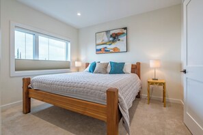 5 quartos, Wi-Fi de cortesia, roupa de cama