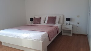 1 chambre, accès Internet, draps fournis