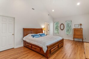 House, Multiple Beds, Kitchen | 4 bedrooms, individually decorated, individually furnished, bed sheets - Spacious 4 Bed, 3 Bath Home in Prime Location w/ Breathtaking Marsh Views (Fripp Island)