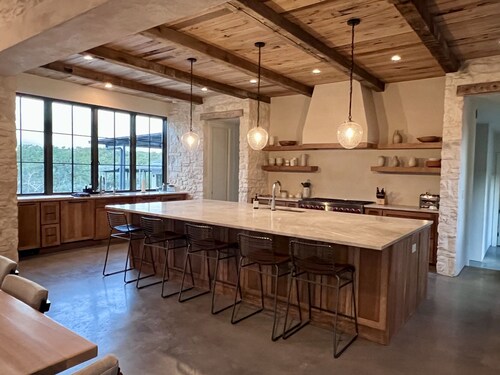 New Ranch home~ in Johnson City, TX Hill Country Rustic Modern Hacienda