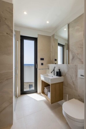 Hair dryer, towels