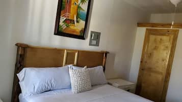 Pillowtop-Betten, VerdunkelungsvorhÀnge, kostenloses WLAN