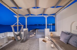House, 1 King Bed with Sofa bed, Non Smoking, Beachside | Terrace/patio - Sirma Beach House (Kimolos)