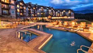 Outdoor pool, a heated pool