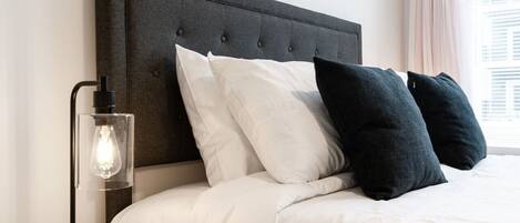 2 chambres, bureau, fer et planche à repasser, Wi-Fi gratuit