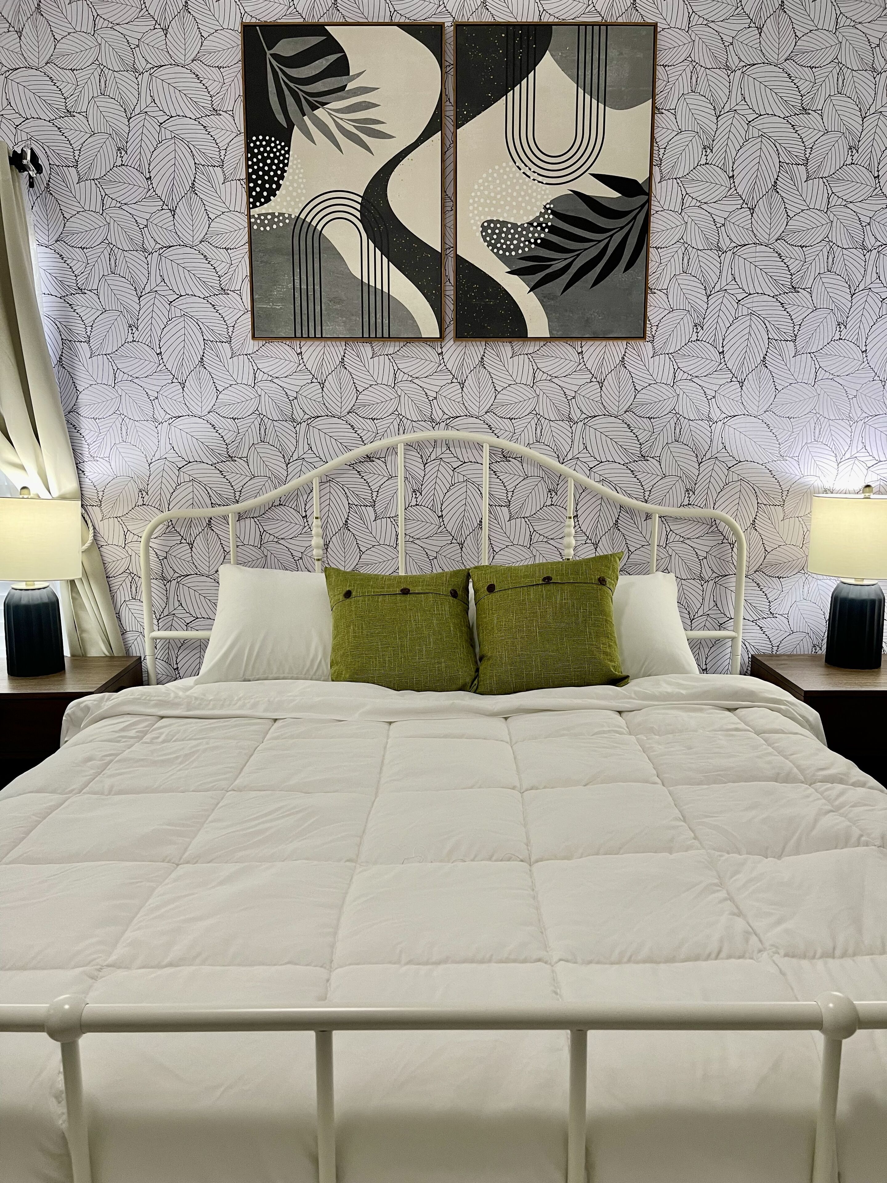 3 Schlafzimmer, Zimmersafe, Schreibtisch, Bügeleisen/Bügelbrett