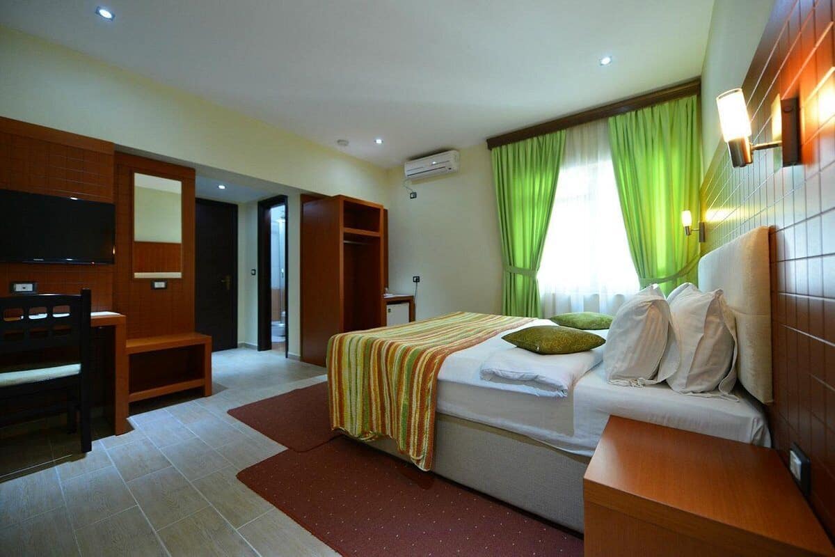 Quarto solteiro, 1 cama de solteiro | Wi-Fi de cortesia