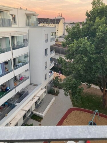Cozy studio close to Deutz train Station 