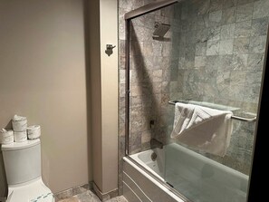 Imagen sin descripción, 3 de 43, botón