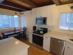 Imagen sin descripción, 5 de 15, botón