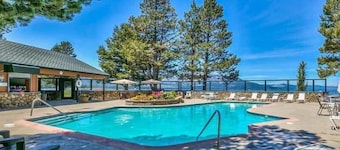 Steps from Outdoor Pool and Beach, Filtered Lake Views from Deck!