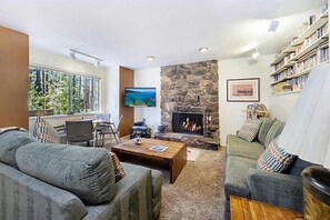 Unclassified image, 5 of 17, button