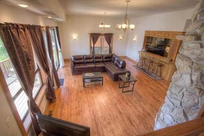 TV, fireplace, DVD player