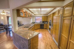 Dishwasher - Waterfront Home for 12 with Indoor Pool, Boat Dock and Indoor Hot Tub! (South Lake Tahoe)