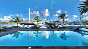 Pool - Stunning Waterfront Suite, Antigua English Harbour (English Harbour)