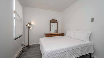 3 bedrooms, individually decorated, individually furnished, free WiFi