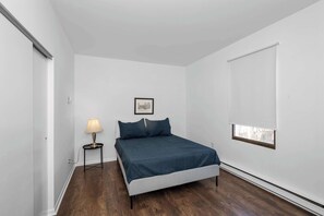 House, Multiple Beds, Kitchen, Garden View (Northside Suites) | 3 bedrooms, individually decorated, individually furnished, free WiFi