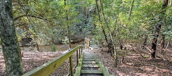 Misty Creek Cabin Private 3 BDR w/ Game Room!