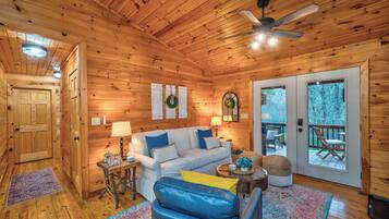 41-inch flat-screen TV with digital channels, fireplace