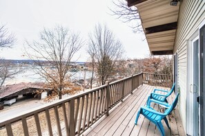 House, Multiple Beds, Patio (B. R. Guest House) | Terrace/patio - Osage Beach Getaway Lake Views Pet Friendly! (Osage Beach)