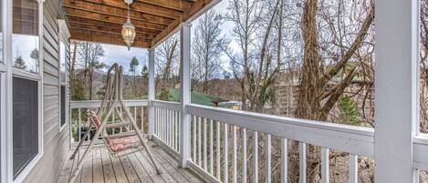 House, Multiple Beds, Balcony, Mountain View (Gatlinburg Getaway) | Balcony view