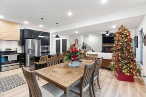 Cabin, Multiple Beds, Balcony, Pool View (Rocky Shores Retreat) | Dining