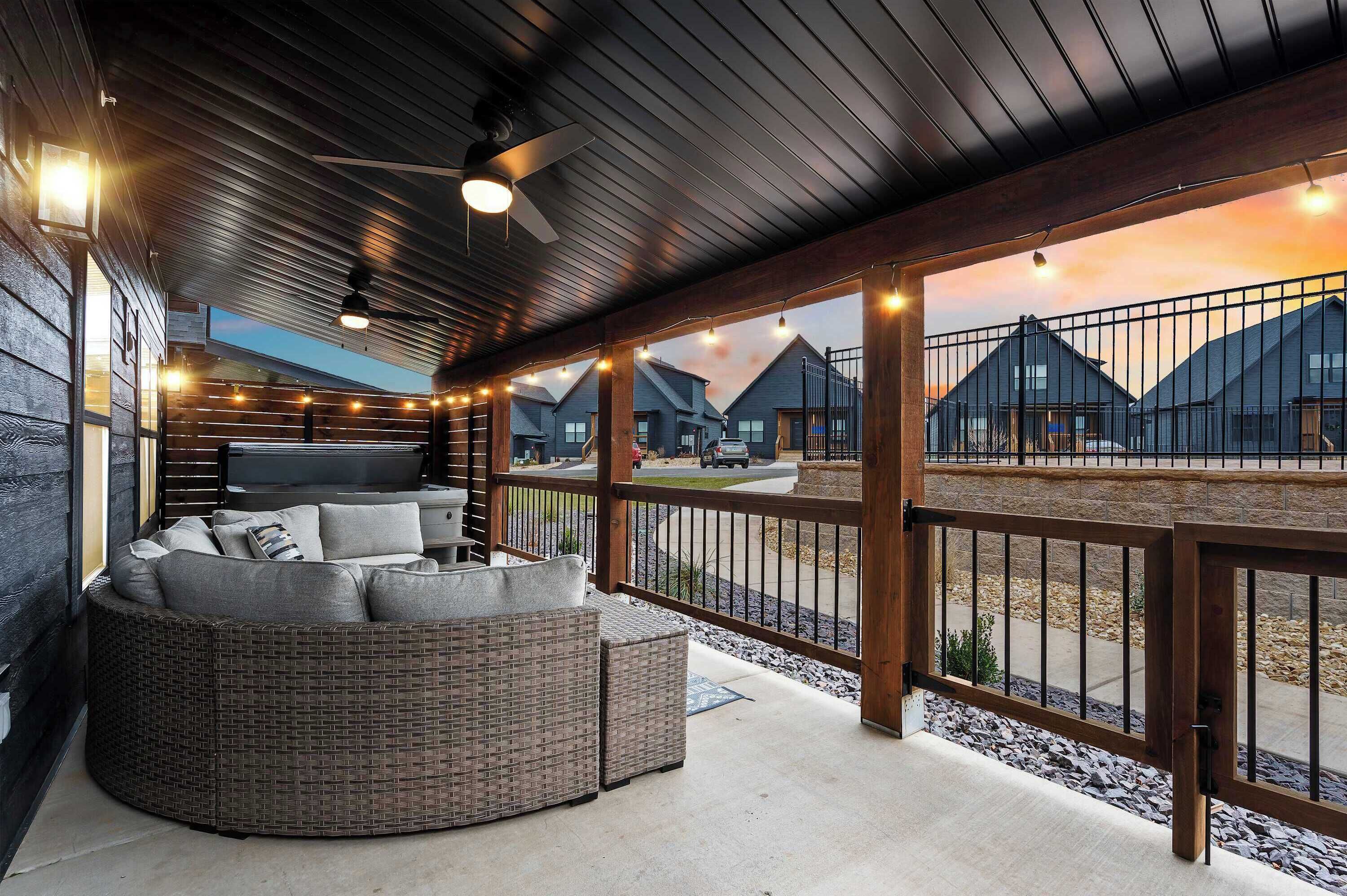 キャビン ベッド (複数台) バルコニー プールビュー (Rocky Shores Retreat) | テラス / パティオ