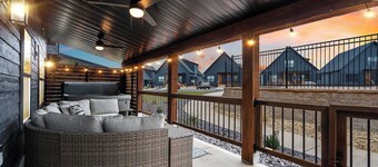 Rocky Shores Retreat - Indoor Pool Open