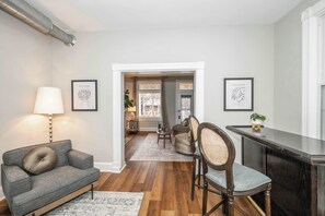 House, Multiple Beds, Patio | Lobby